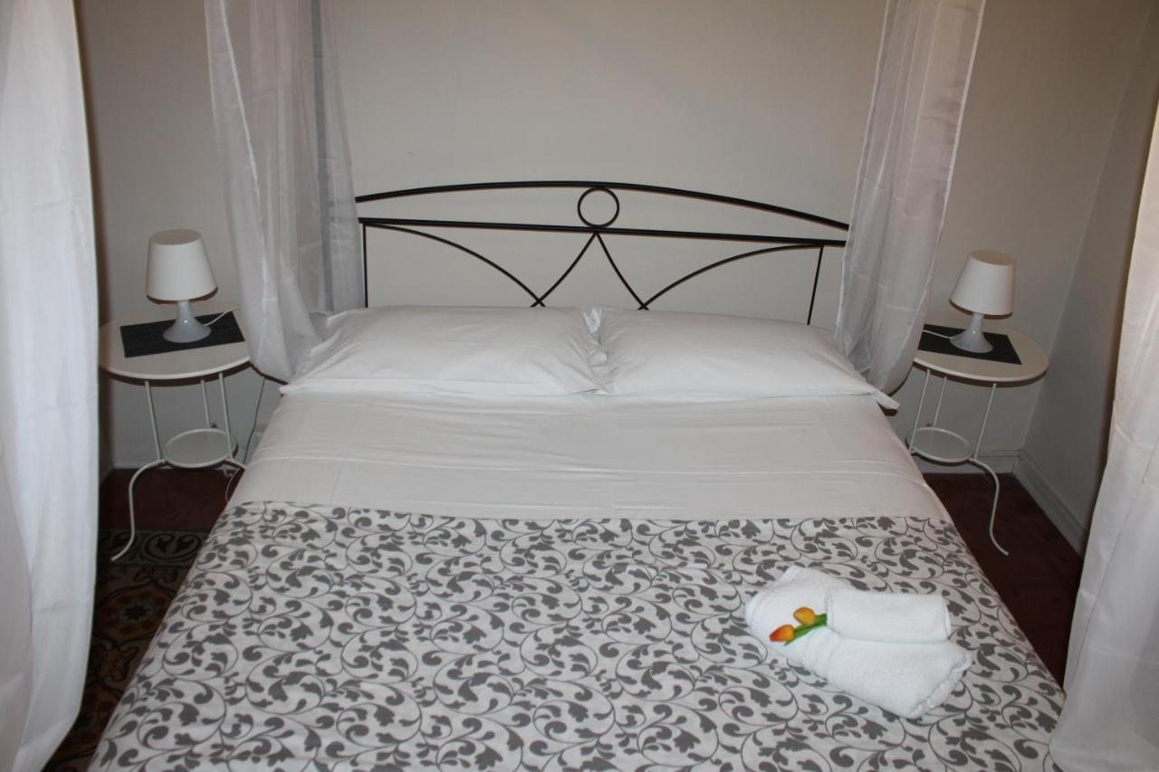 Bed and Breakfast I 2 Puttini Катанія Екстер'єр фото