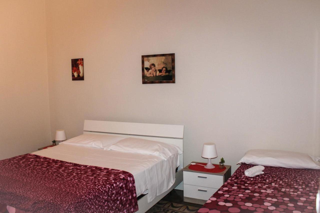 Bed and Breakfast I 2 Puttini Катанія Екстер'єр фото